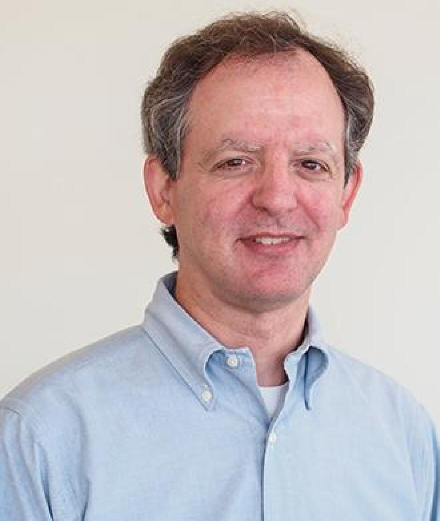 Photo of author Jonathan Pevsner